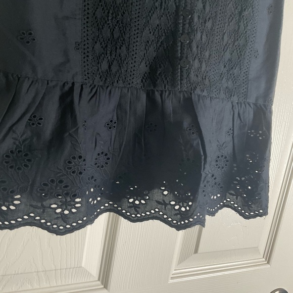 Levi's broderie cami top in black Woman’s Size XSMALL - Picture 5 of 8